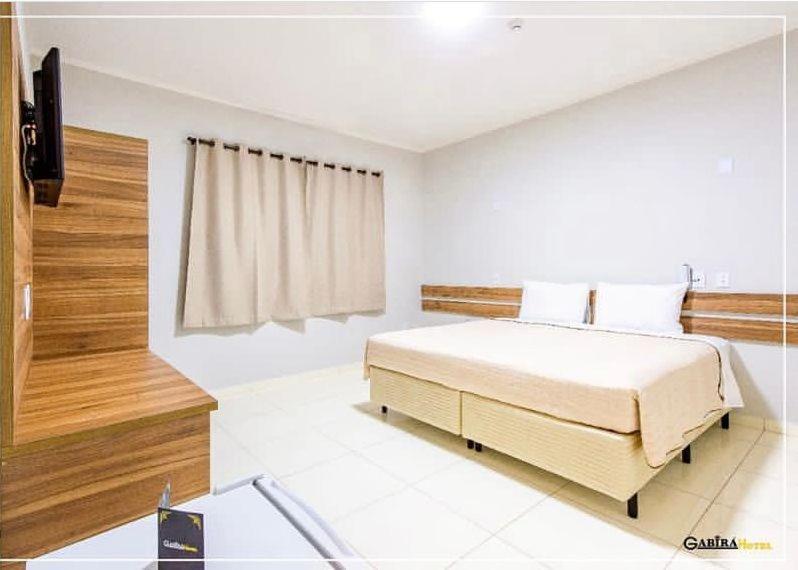 Gabira Hotel Buritama エクステリア 写真