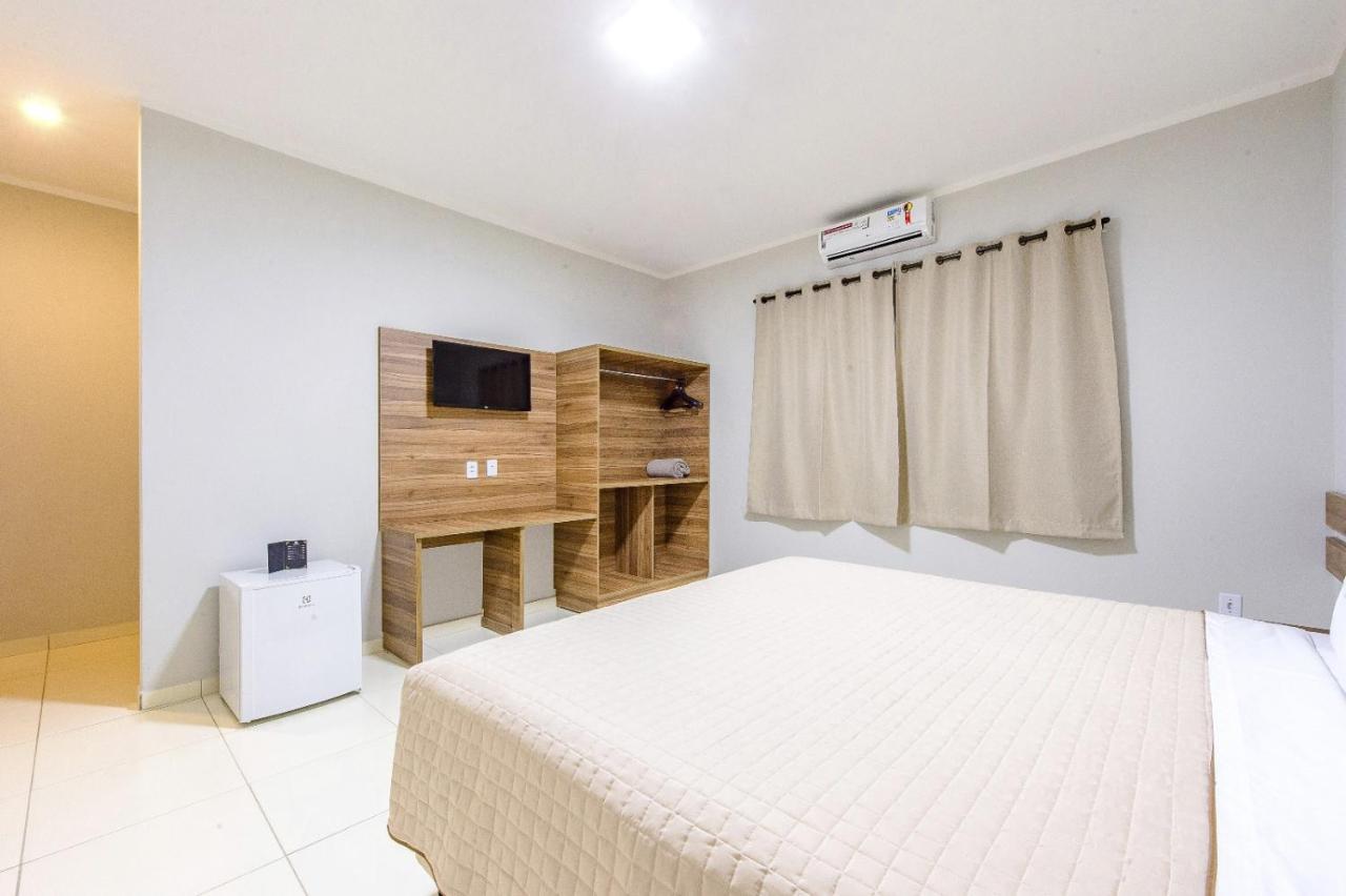 Gabira Hotel Buritama エクステリア 写真