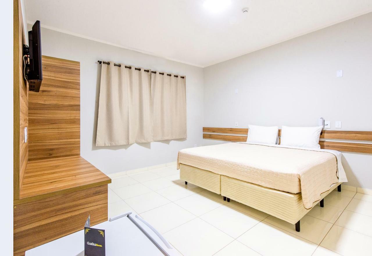Gabira Hotel Buritama エクステリア 写真